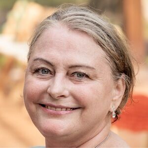 Meet your Posher, Cindy